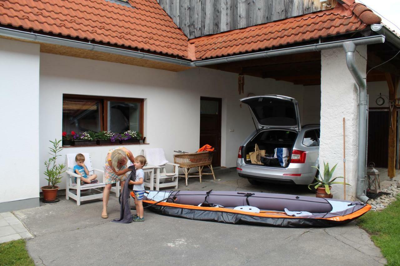 Vidiecky apartmán Kubo Pavčina Lehota Exterior foto