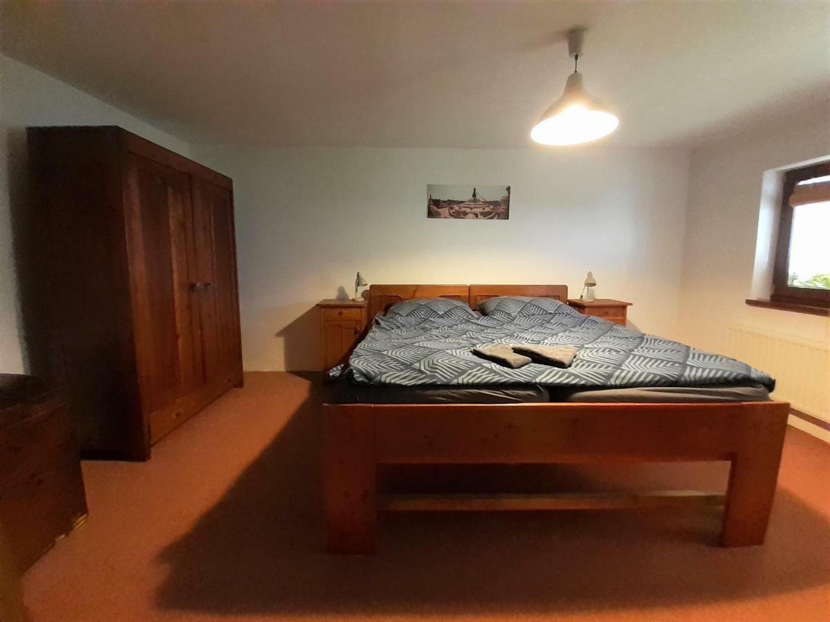 Vidiecky apartmán Kubo Pavčina Lehota Exterior foto