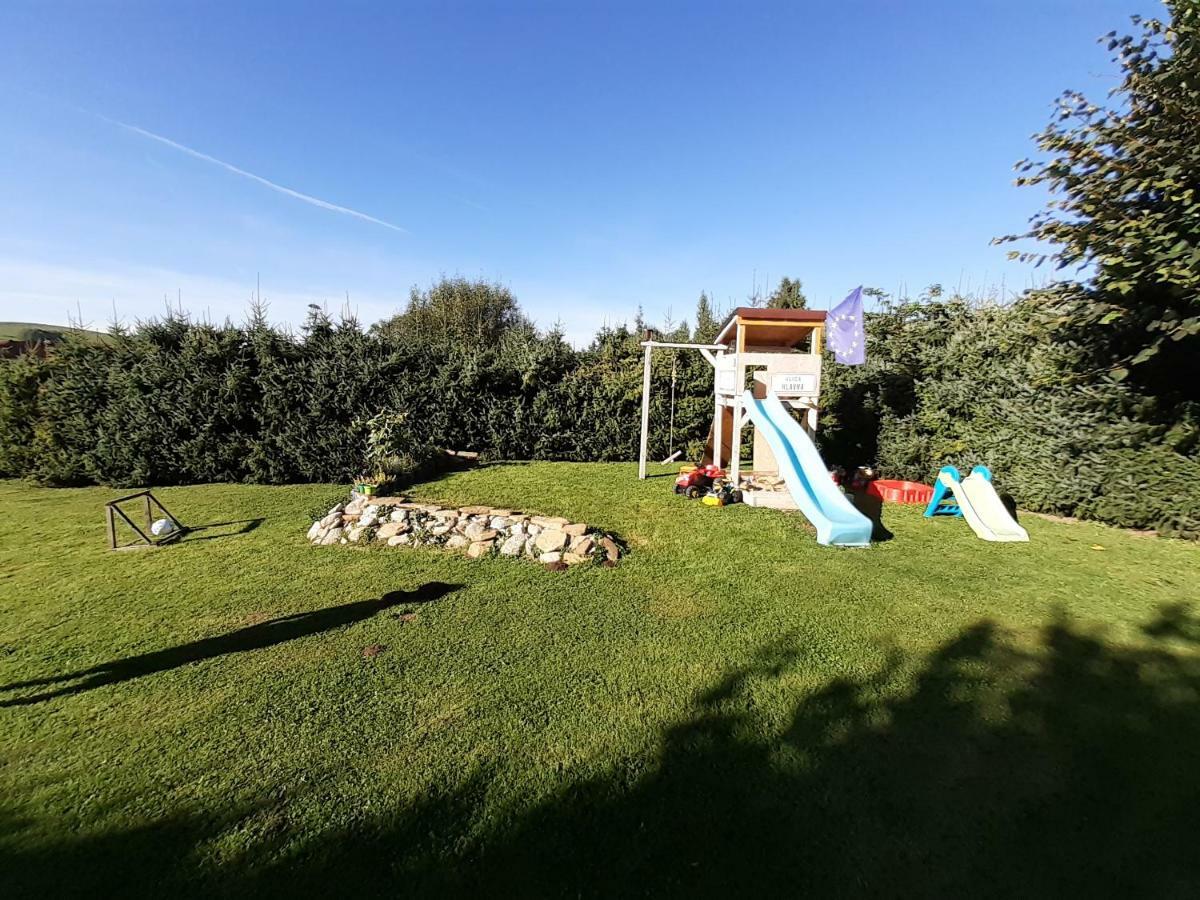 Vidiecky apartmán Kubo Pavčina Lehota Exterior foto